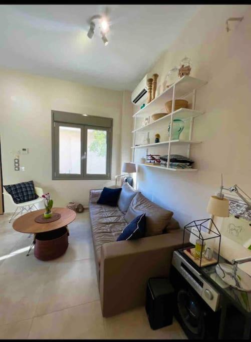 Nikaia Metro House Apartment Piraeus Exterior photo
